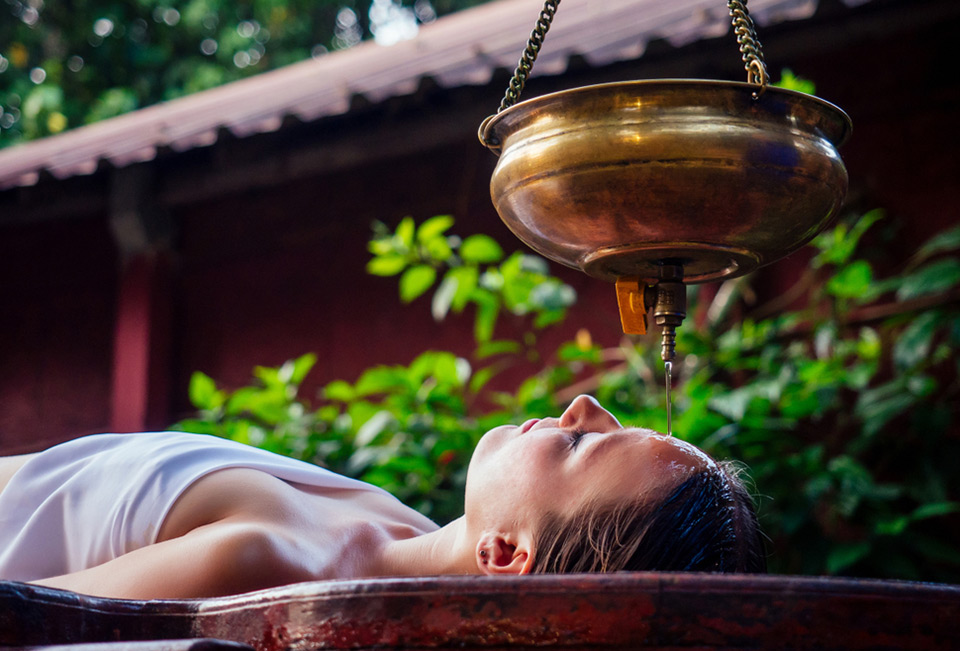 a guide to sri lanka wellness holidays part 3 ayurveda slider 1